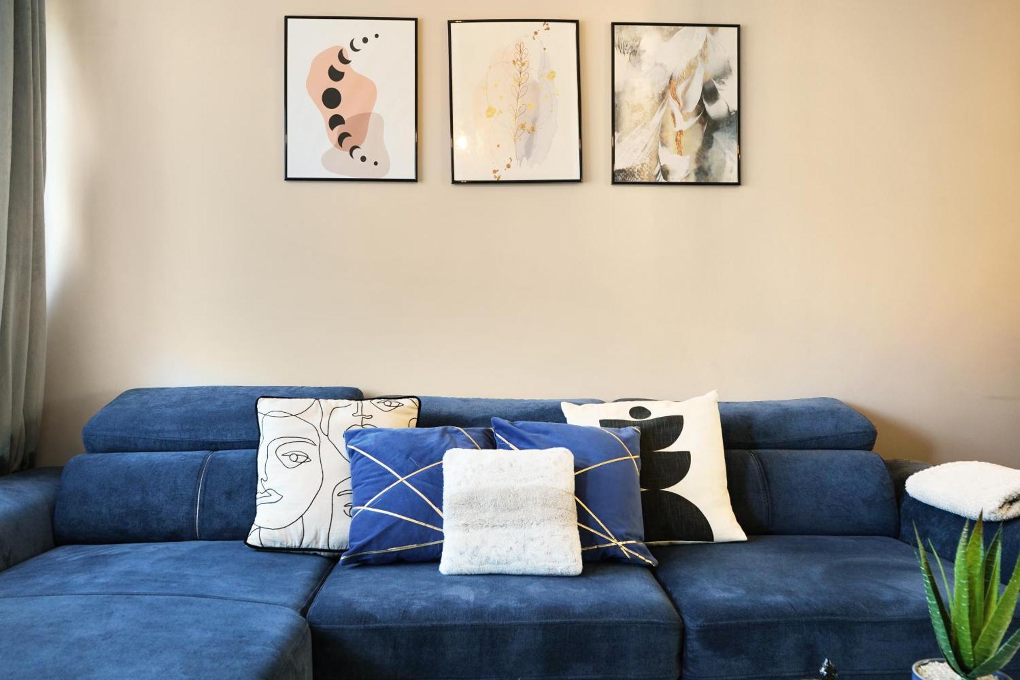 Cosy Corner In Aylesbury Near Stoke Mandeville Hospital & Town Centre With Private Parking Екстериор снимка
